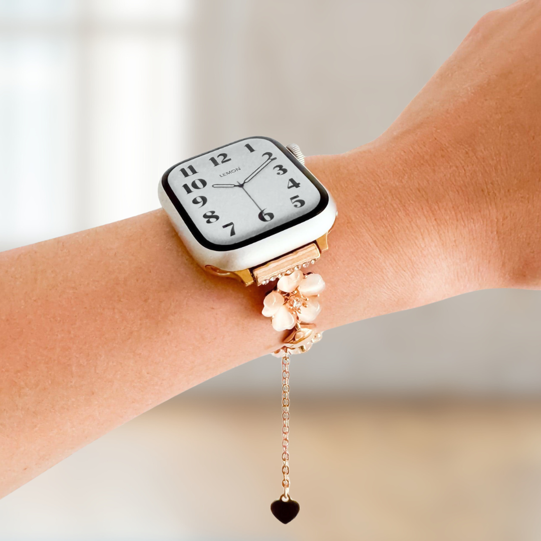 Sakura Chain Apple Watch Bracelet - Gold