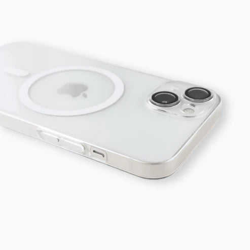 Icy Transparent MagSafe iPhone Case - Clear (Lens Korumalı)
