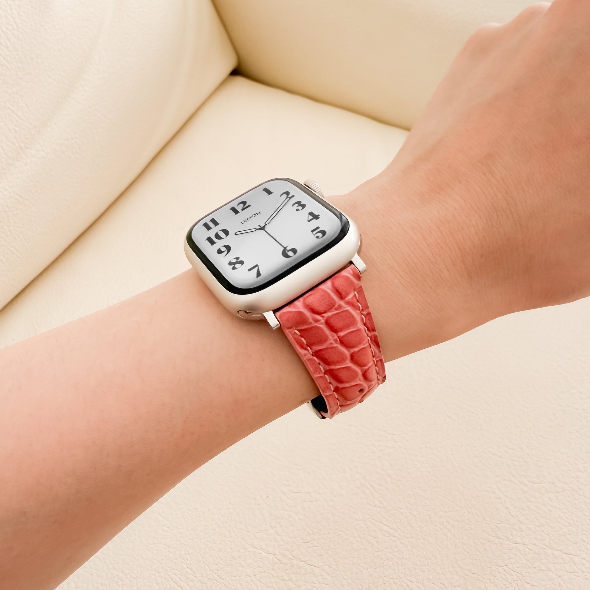Alligator Leather Apple Watch Strap - Pink