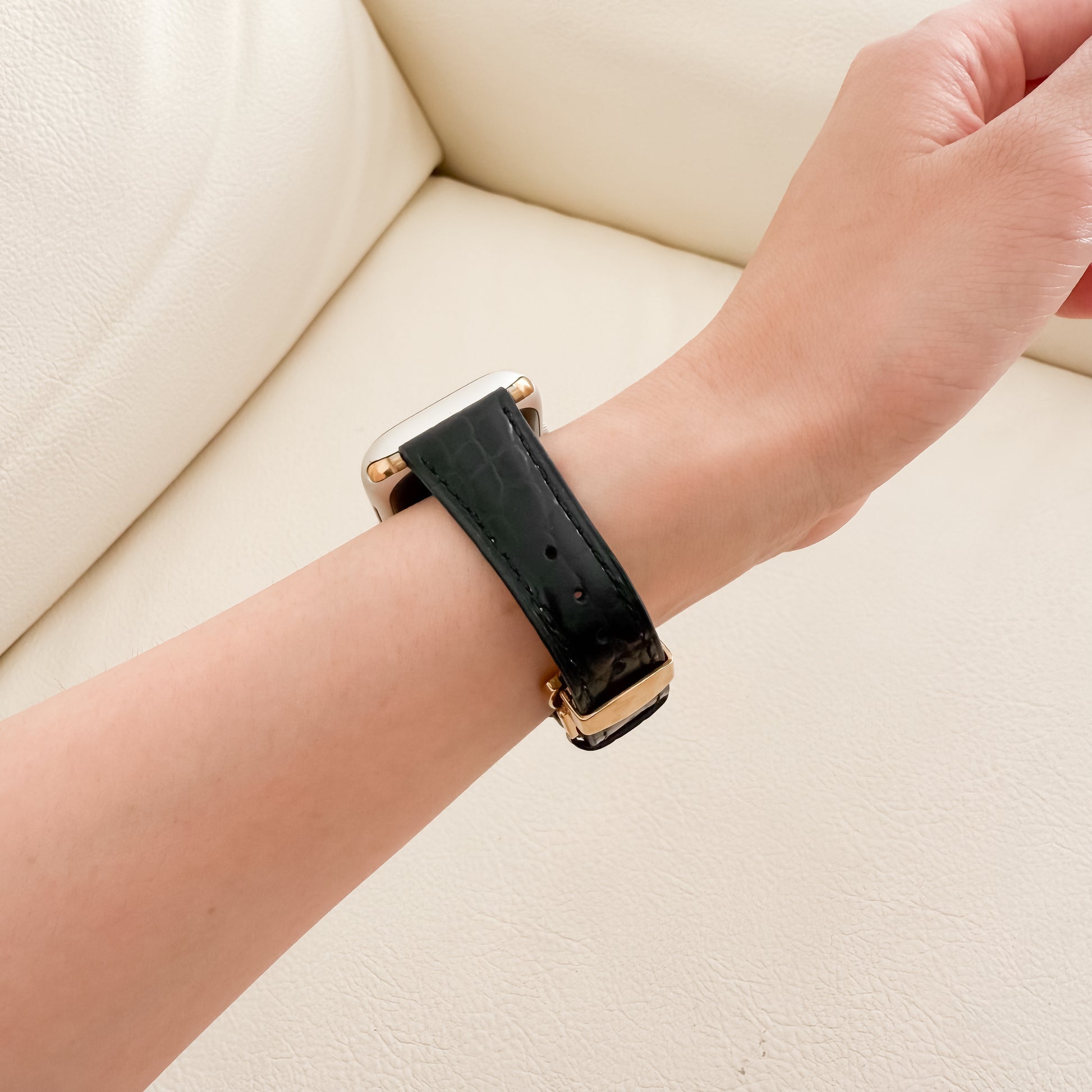 Alligator Leather Apple Watch Strap - Black