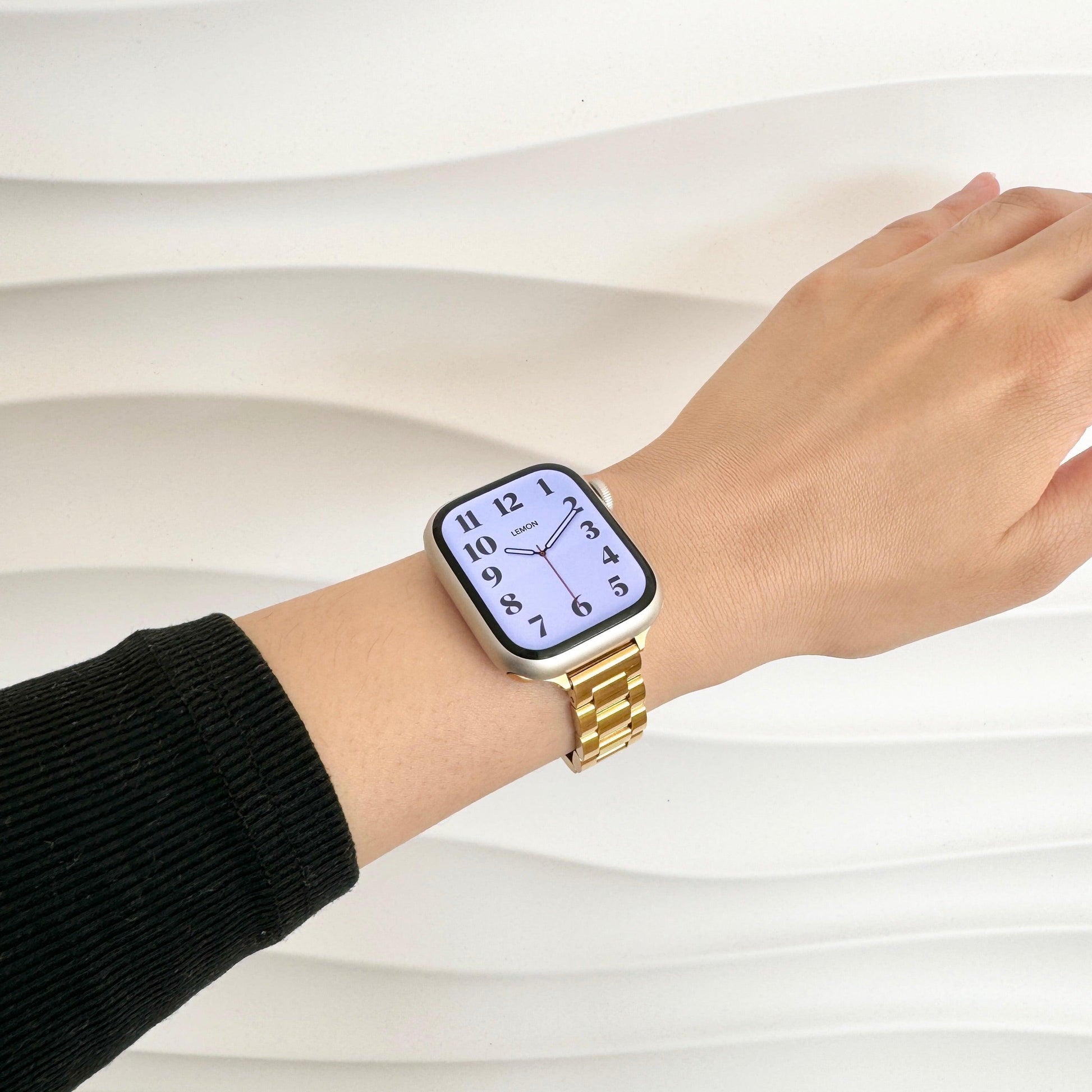 (St-Steel) Mirror Slim Oyster Apple Watch Strap - Gold