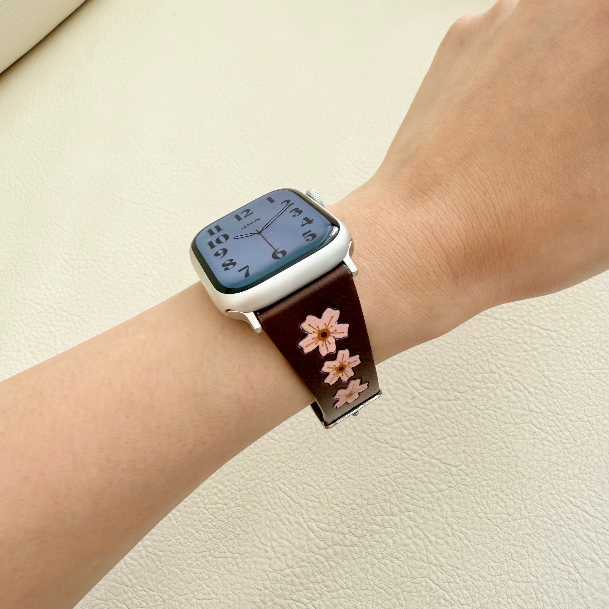 Sakura Leather Apple Watch Strap - Brown