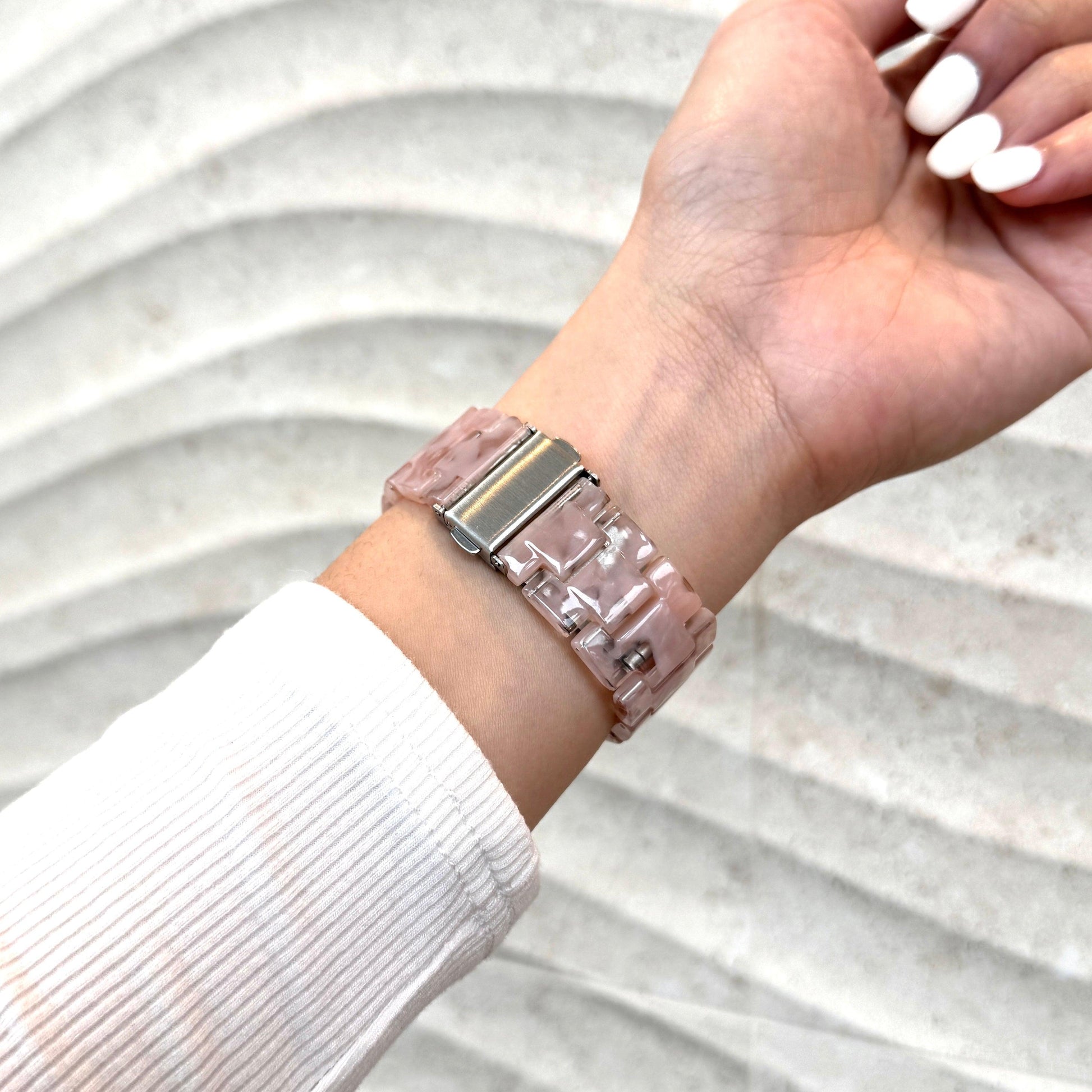 Polly Resin Apple Watch Band - Transparent Pink