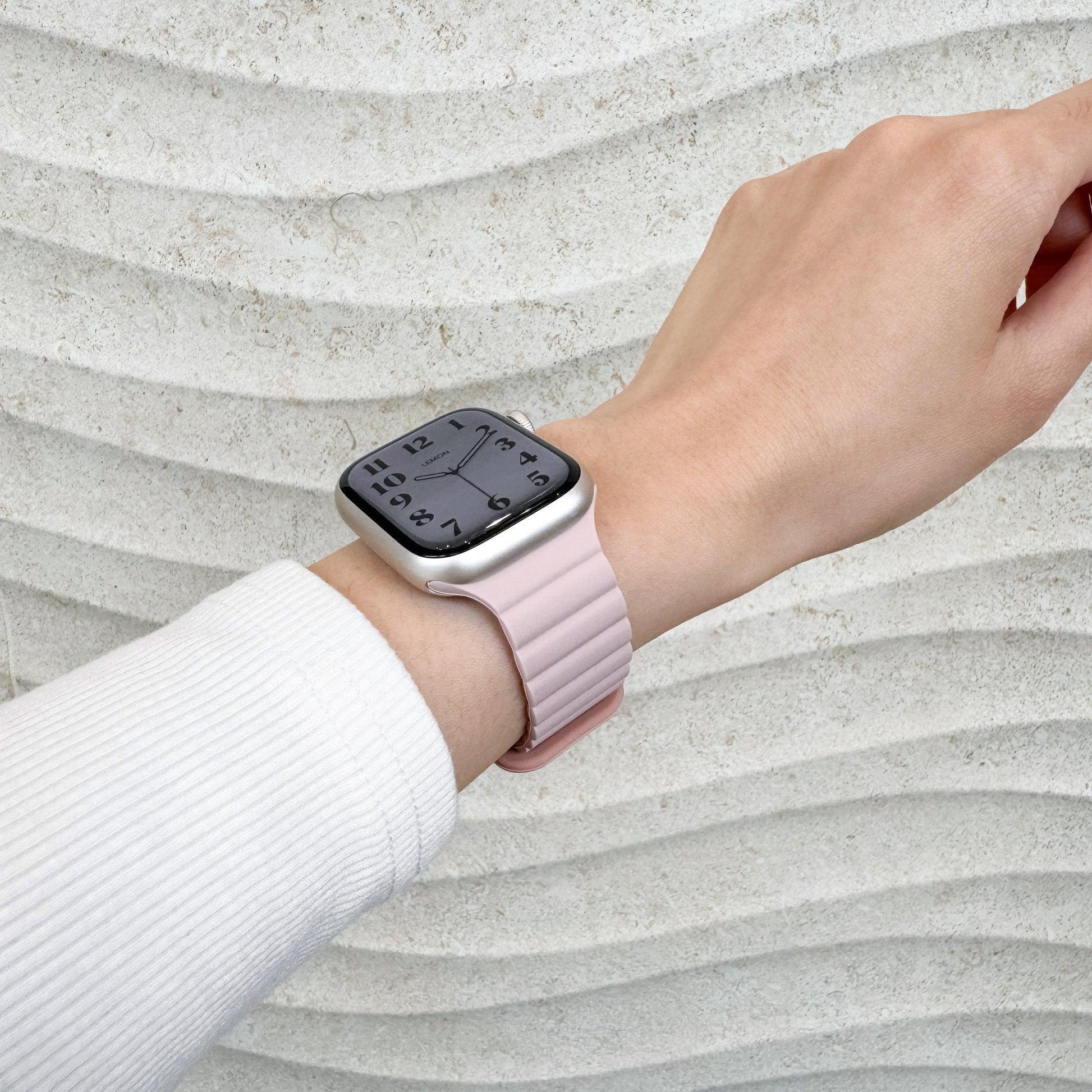 Magnetic Snap Silicone Apple Watch Band - Pink & Rose