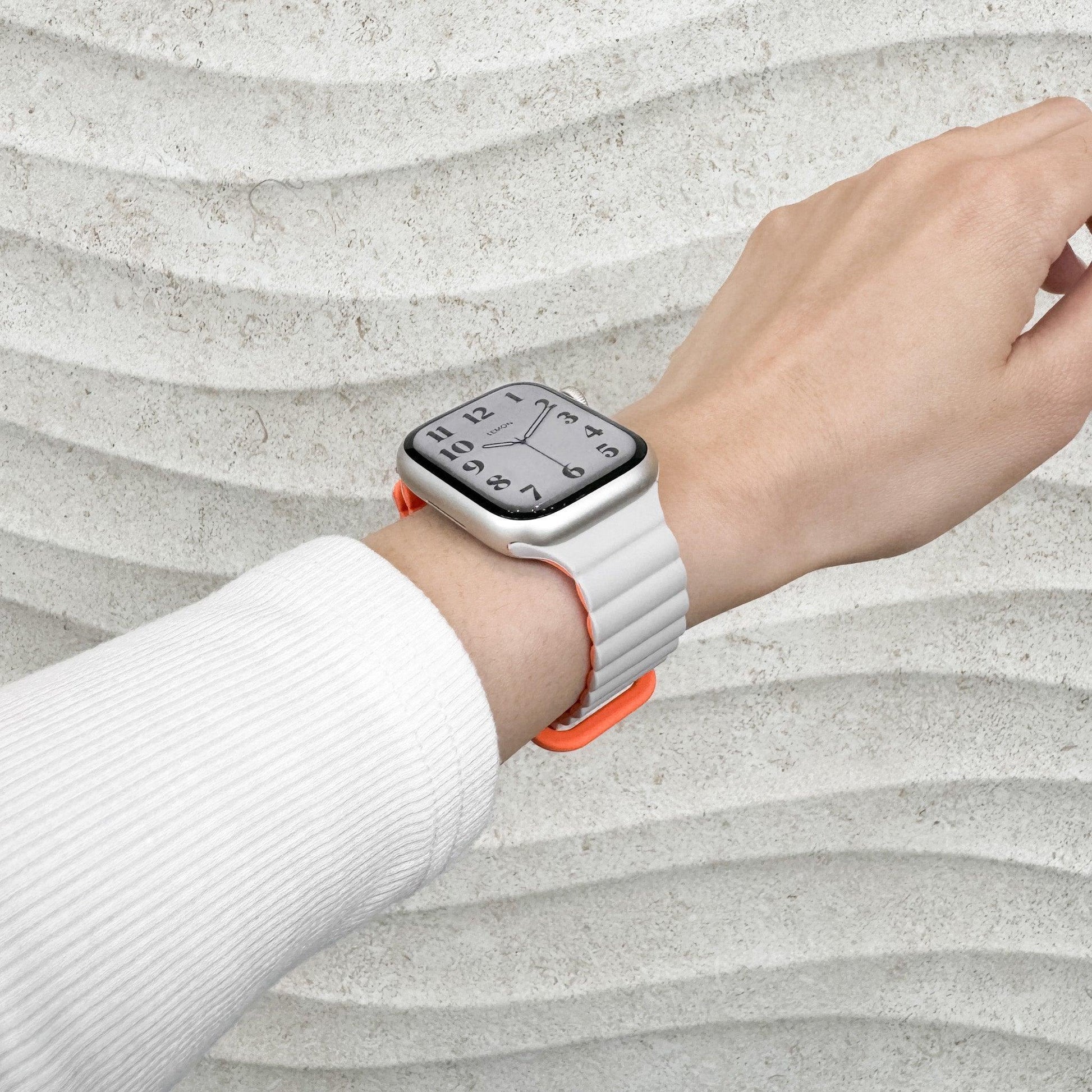 Magnetic Snap Silicone Apple Watch Band - Starlight & Orange