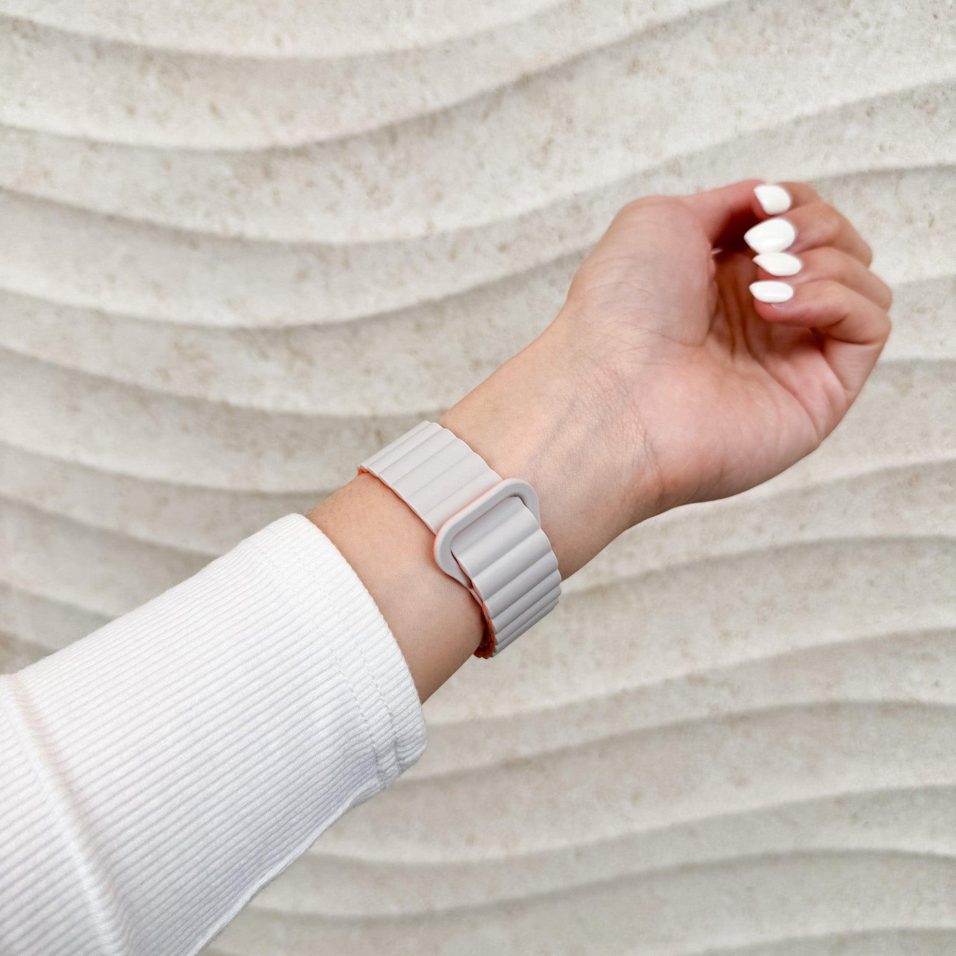 Magnetic Snap Silicone Apple Watch Band - Starlight & Orange