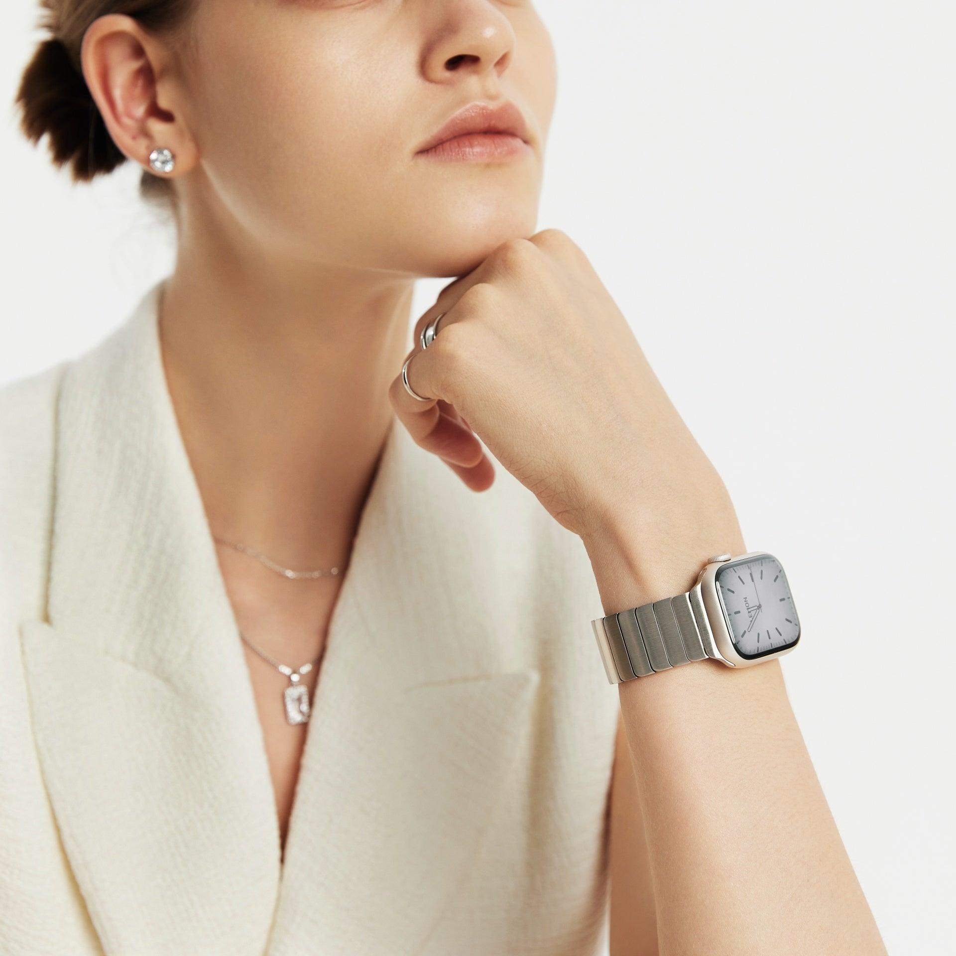 (St-Steel) Butterfly Link Apple Watch Strap - Silver
