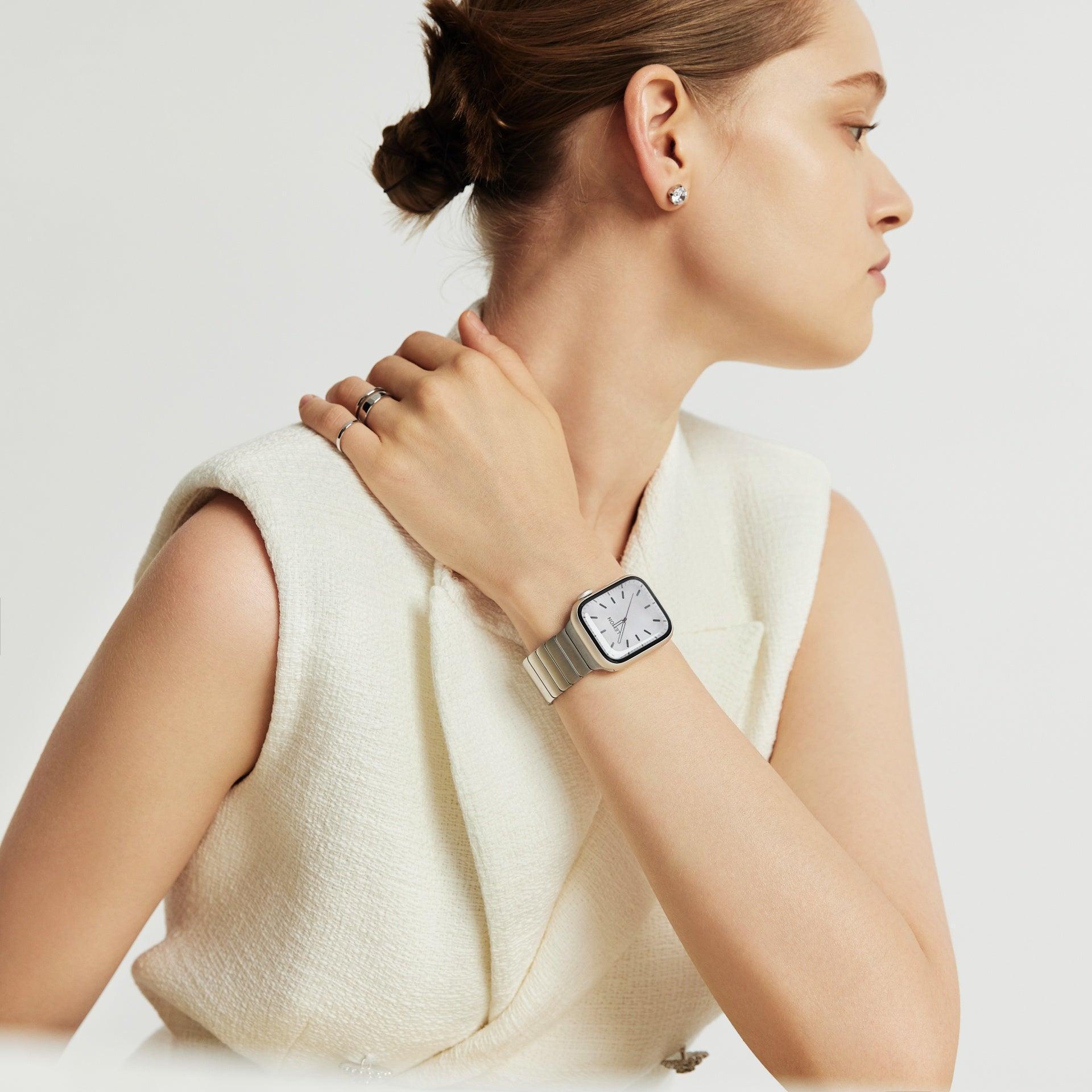 (St-Steel) Butterfly Link Apple Watch Strap - Silver