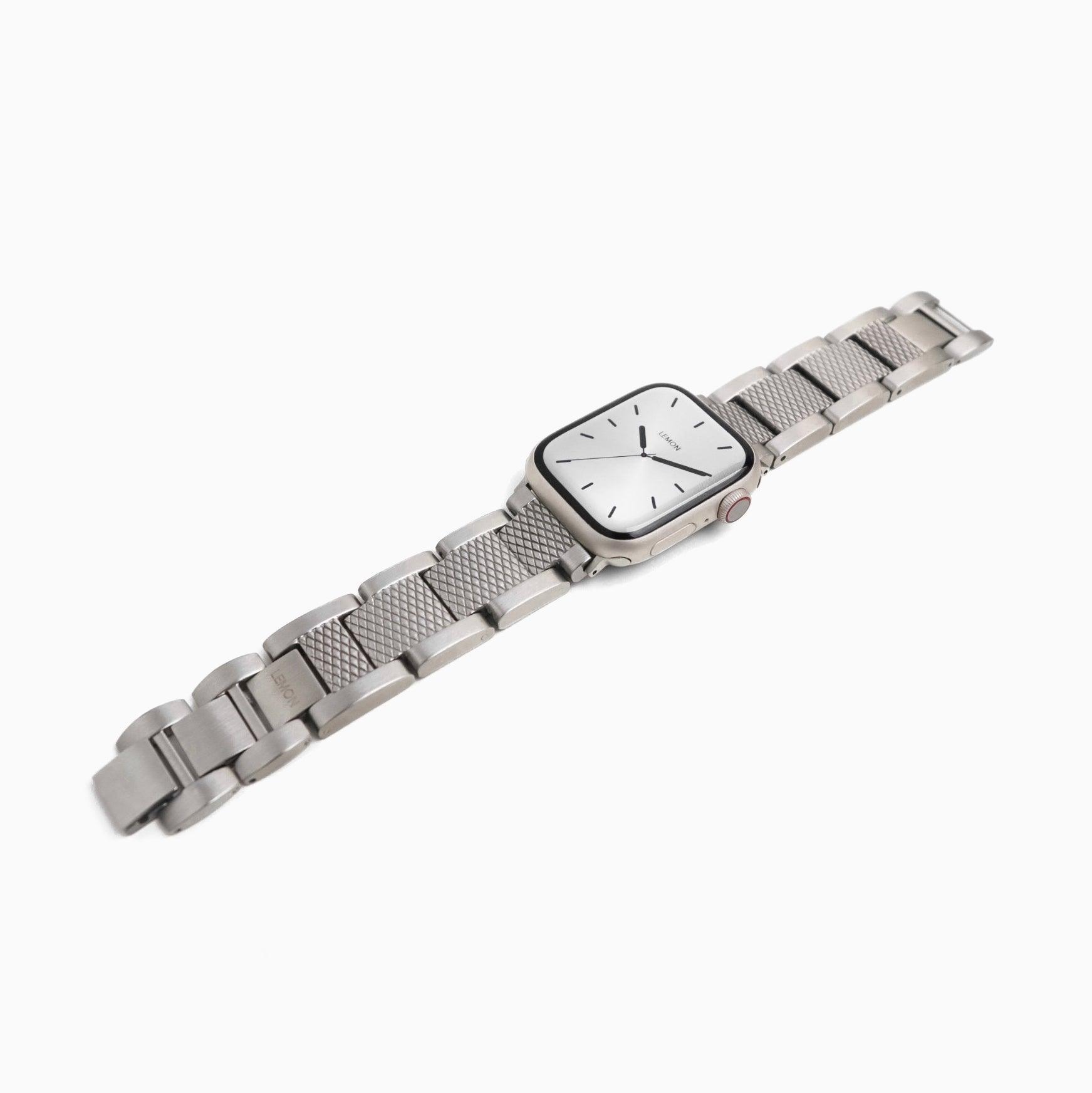 (St-Steel) Cape No.1 Apple Watch Strap - Silver