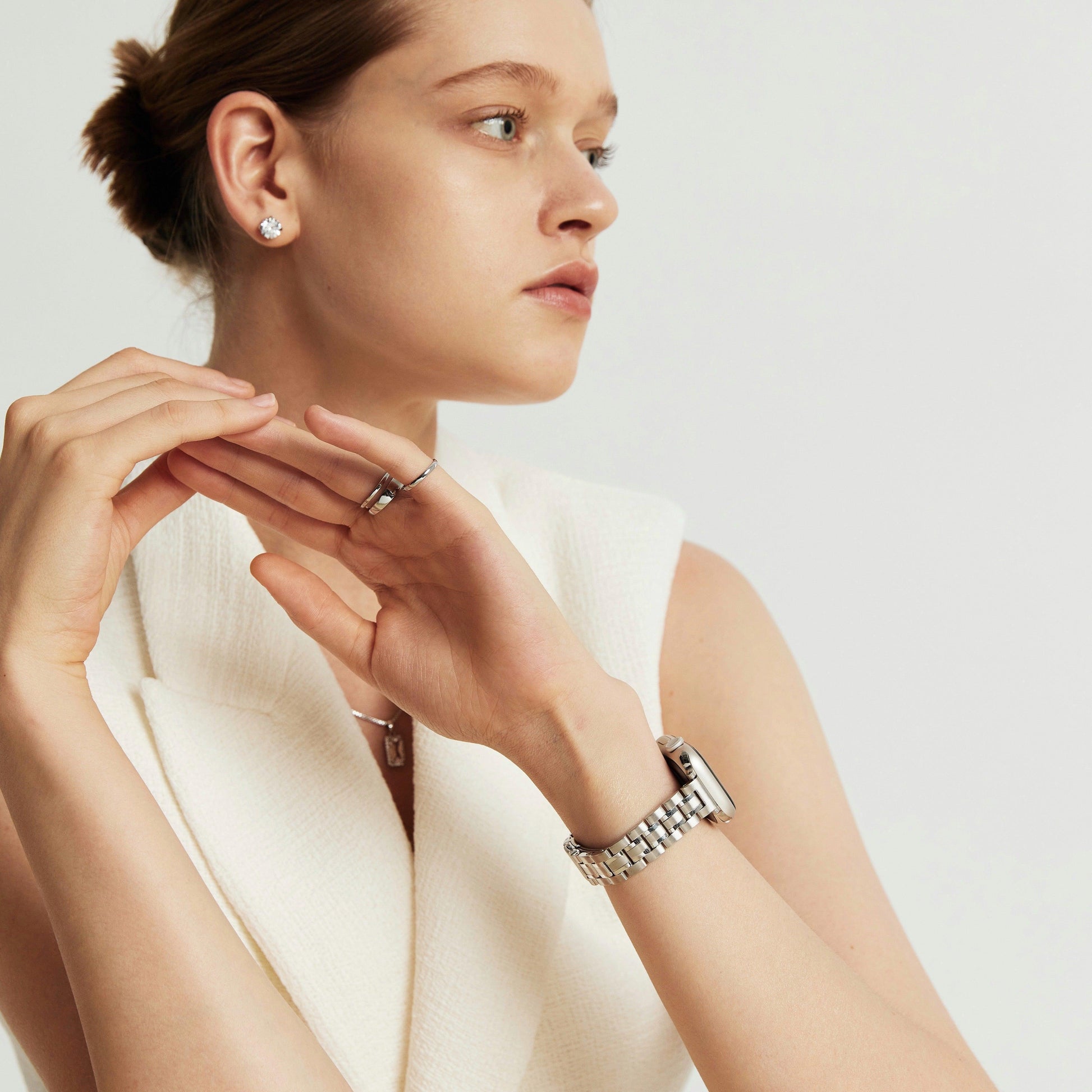 (St-Steel) Slim Jubilee Apple Watch Strap - Silver
