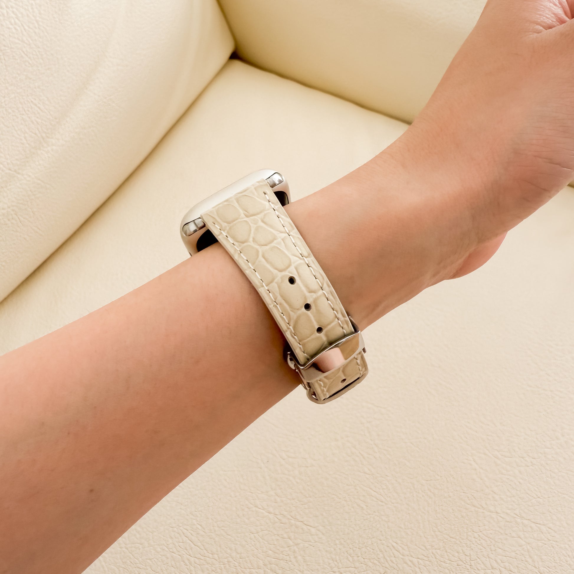 Alligator Leather Apple Watch Strap - Starlight